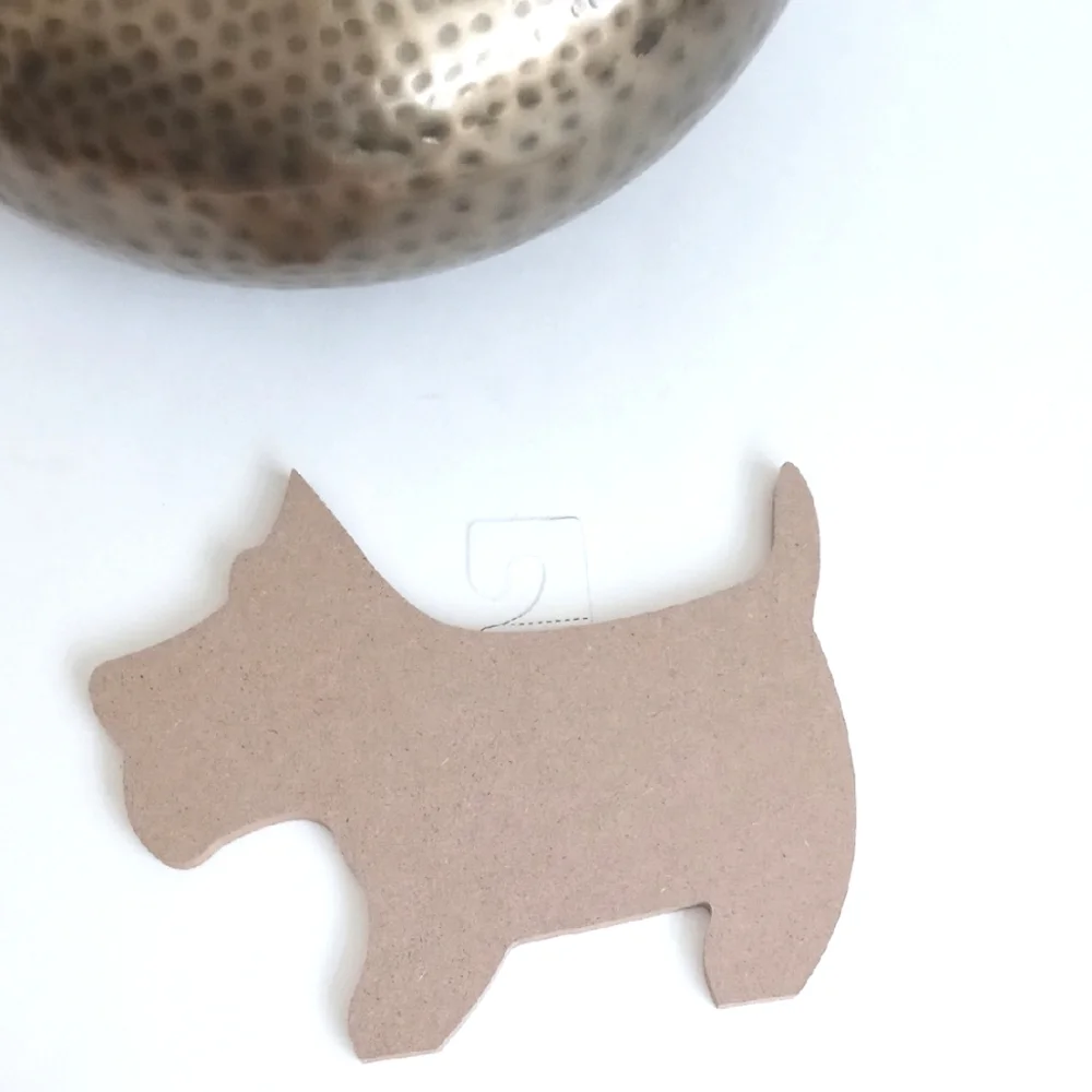 Brown Scottie Dog-Shaped Ornament for Arts and Crafts and Painting